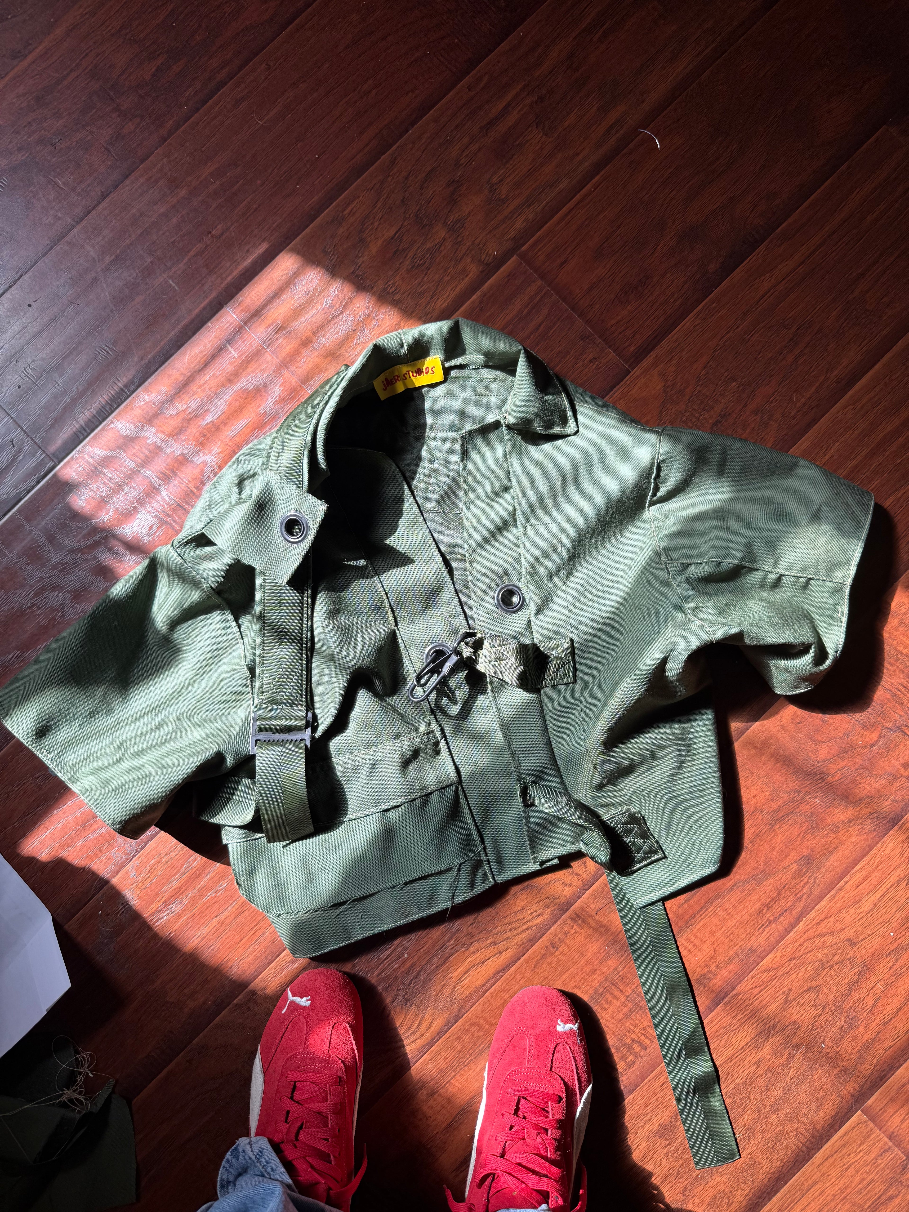 duffle bag shirt